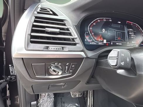 Used 2024 BMW X3 xDrive30i image 22