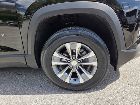 Certified 2025 Chevrolet Equinox LT w/ Safety and Technology Package image 26