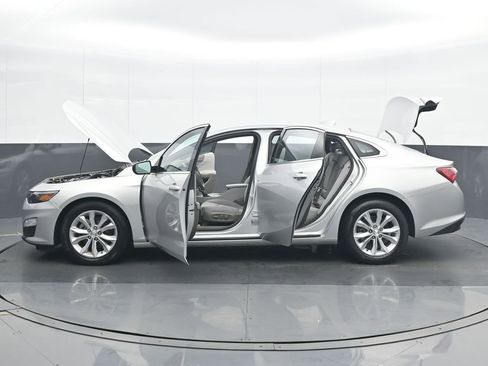 Used 2022 Chevrolet Malibu LT image 26