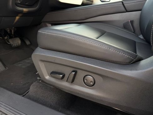 Used 2025 Nissan Murano SL AWD/4WD image 13