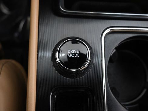 Certified 2020 Lincoln Corsair Reserve w/ Equipment Group 202A image 33