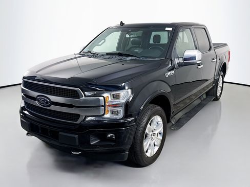 Used 2019 Ford F150 Platinum w/ Equipment Group 701A Luxury image 4
