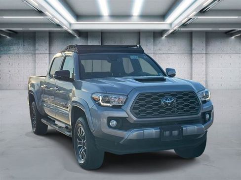 Used 2021 Toyota Tacoma TRD Sport AWD/4WD image 23