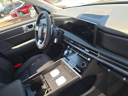 New 2026 Hyundai Sonata Limited FWD image 8