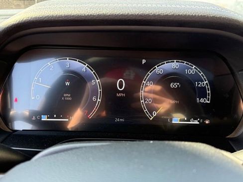 New 2025 Jeep Grand Cherokee L Limited w/ Trailer Tow Package image 16