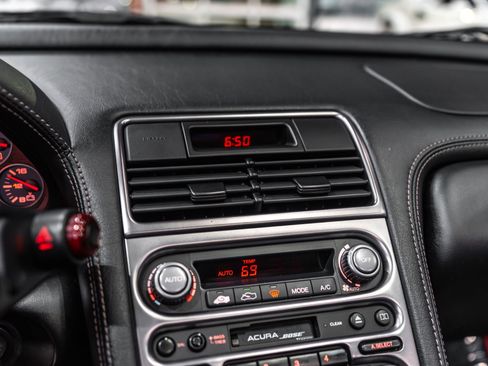 Used 2004 Acura NSX T image 14