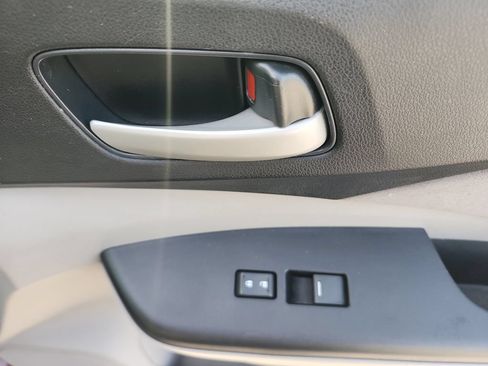Used 2013 Honda CR-V EX image 25