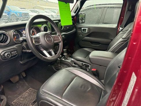 Used 2021 Jeep Wrangler Unlimited Sahara w/ Safety Group AWD/4WD image 10