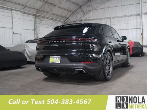 Used 2024 Porsche Cayenne Coupe image 13