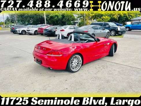 Used 2010 BMW Z4 sDrive35i image 11