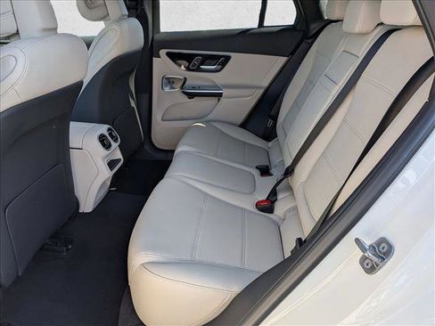New 2026 Mercedes-Benz GLC 300 4MATIC image 18
