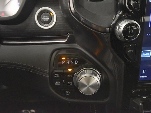 Used 2023 RAM 1500 Limited w/ Body Color Bumper Group image 26