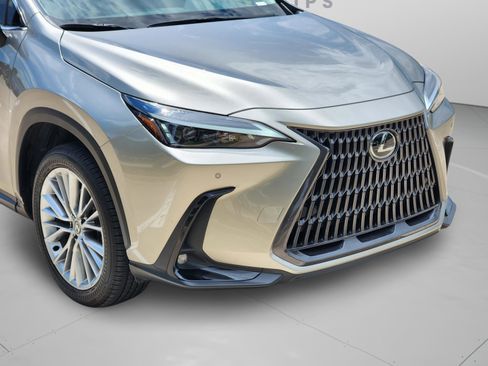 Used 2025 Lexus NX 350 AWD w/ Premium Package image 30