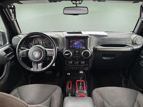 Used 2017 Jeep Wrangler Unlimited Sport w/ Quick Order Package 24S AWD/4WD image 12
