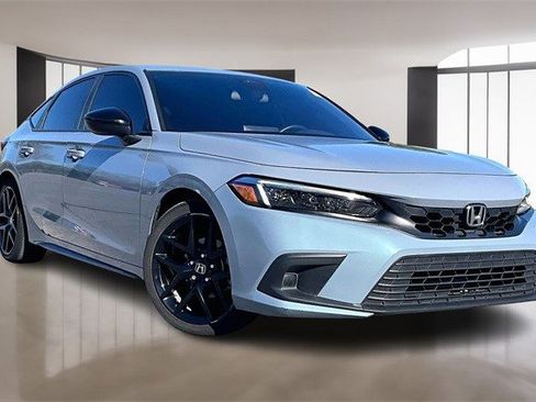 Certified 2022 Honda Civic Sport image 3