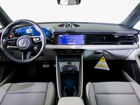 New 2026 Porsche Macan Turbo Electric image 25