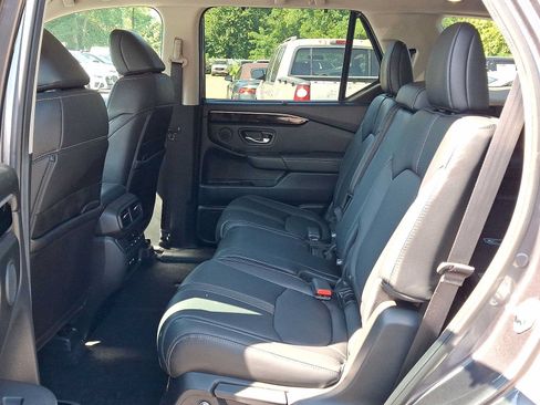 Used 2024 Honda Pilot EX-L image 26