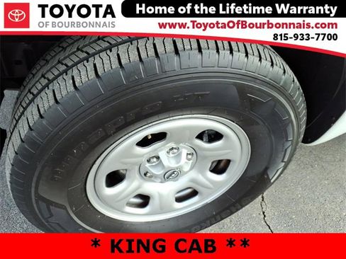 Used 2022 Nissan Frontier S image 9