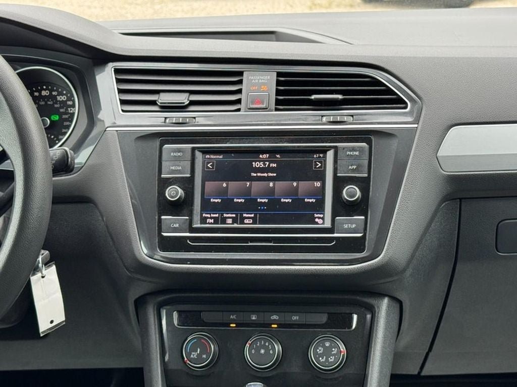 Used 2018 Volkswagen Tiguan S AWD/4WD image 13