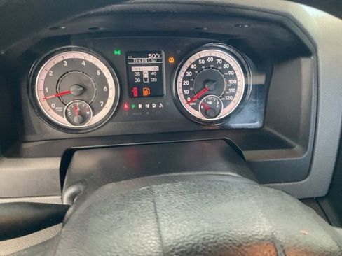 Used 2019 RAM 1500 Classic SLT image 8