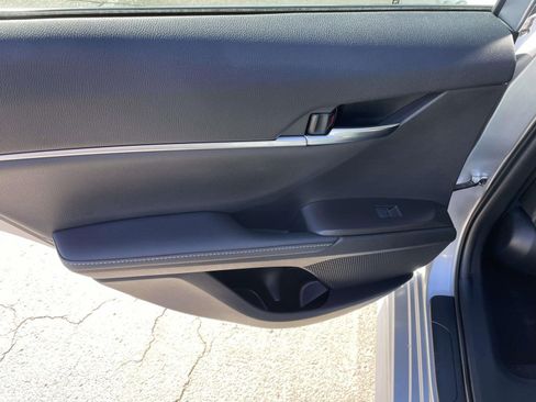 Used 2022 Toyota Camry XSE image 16