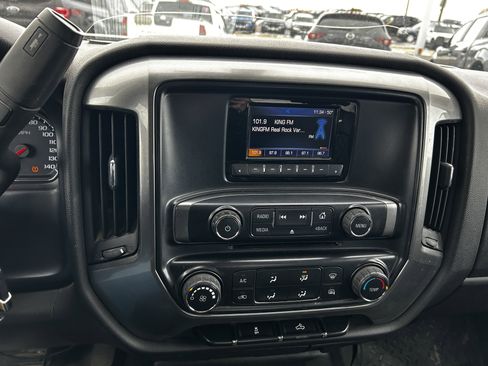 Used 2015 Chevrolet Silverado 2500 LT image 15
