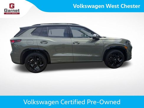 Certified 2025 Volkswagen Tiguan SE R-Line AWD/4WD image 7