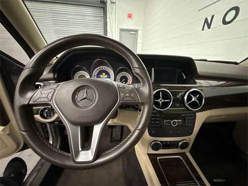 Used 2014 Mercedes-Benz GLK 350 GLK 350 image 9