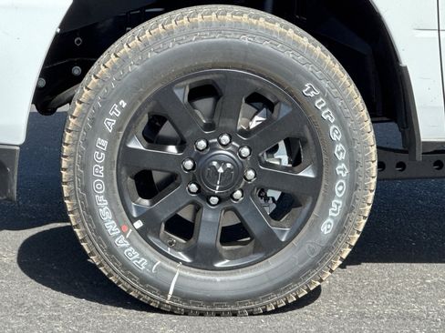 New 2026 RAM 3500 Big Horn AWD/4WD image 24