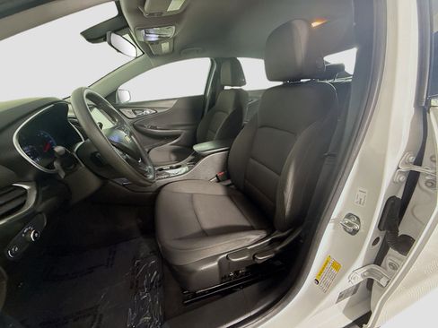 Used 2019 Chevrolet Malibu LS FWD image 22