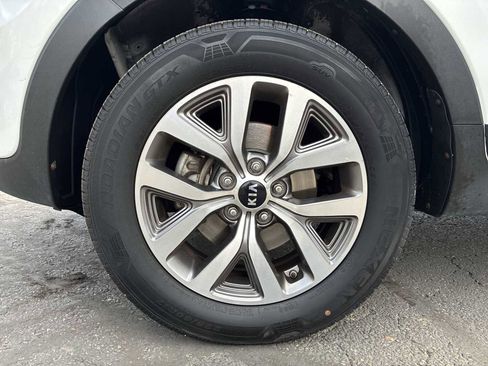 Used 2015 Kia Sportage LX AWD/4WD image 18