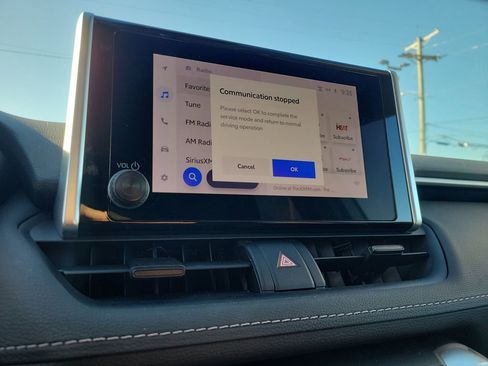 Used 2023 Toyota RAV4 XLE image 19