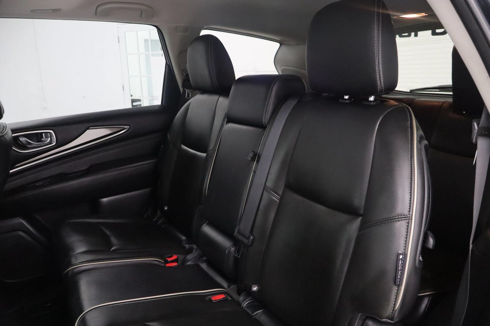 Used 2019 INFINITI QX60 Pure AWD/4WD image 18