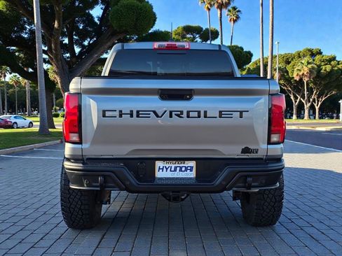 Used 2025 Chevrolet Colorado ZR2 w/ ZR2 Bison Edition image 6