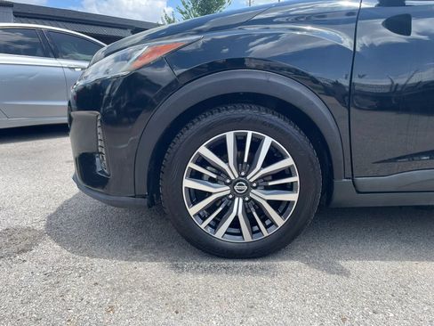 Used 2021 Nissan Kicks SV FWD image 30