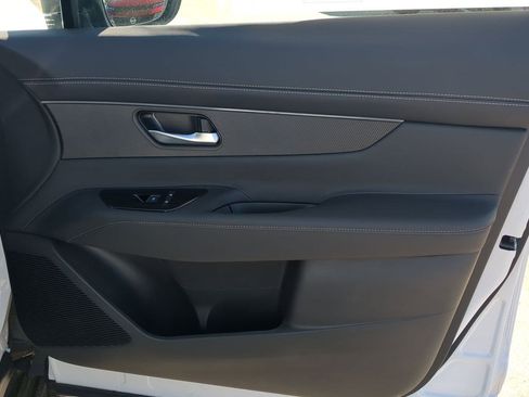 New 2025 Nissan Murano SV image 35