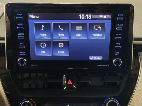Used 2021 Toyota Corolla LE FWD image 25