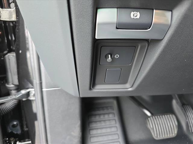 New 2026 Land Rover Defender 110 S AWD/4WD image 24