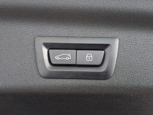 Certified 2025 BMW X1 xDrive28i w/ Convenience Package image 29