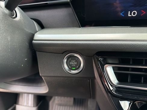 New 2026 Chevrolet Traverse LT AWD/4WD image 32