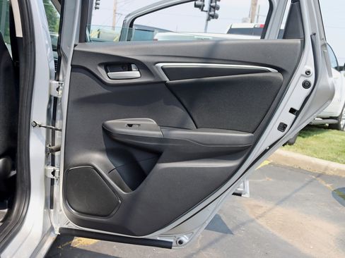 Used 2015 Honda Fit LX image 32