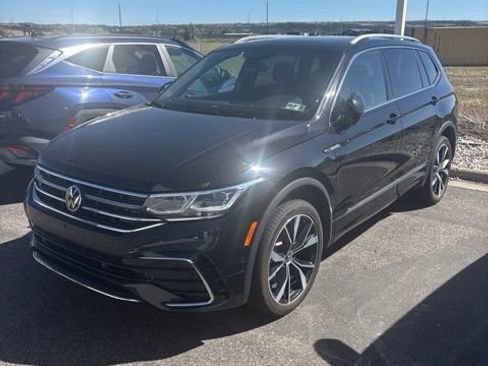 Used 2023 Volkswagen Tiguan SEL R-Line AWD/4WD image 1
