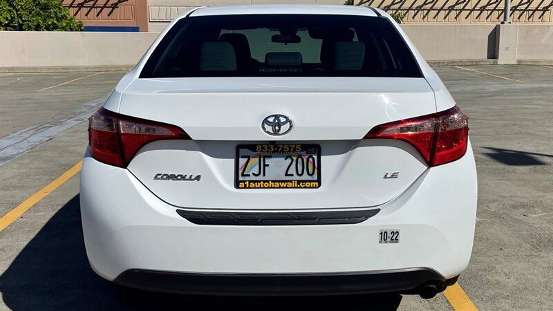 Used 2018 Toyota Corolla LE w/ Body Protection Package FWD image 5