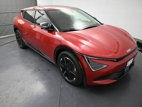 New 2025 Kia EV6 Wind AWD/4WD image 10