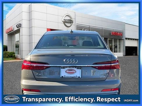 Used 2024 Audi A6 Premium Plus image 5