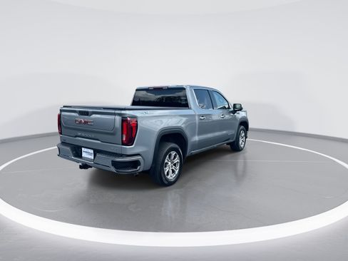 Used 2025 GMC Sierra 1500 SLT AWD/4WD image 9