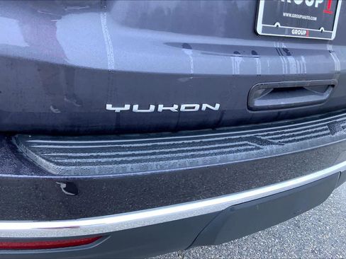 Used 2024 GMC Yukon SLT image 29