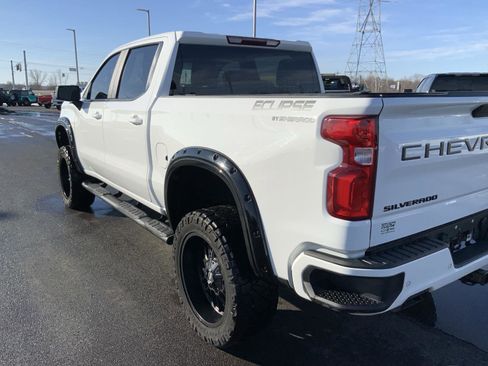 Used 2022 Chevrolet Silverado 1500 RST w/ Safety Package image 14