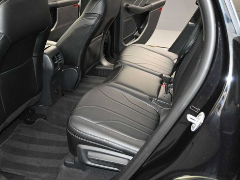 Certified 2026 Ford Escape SE w/ PHEV Premium Package FWD image 13