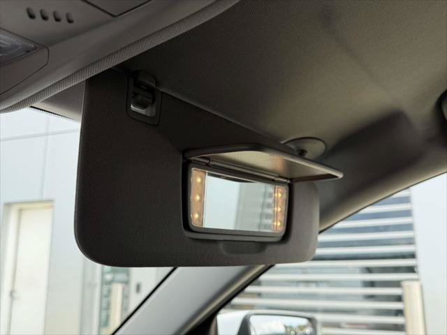 Used 2023 GMC Terrain SLE w/ Driver Convenience Package AWD/4WD image 36